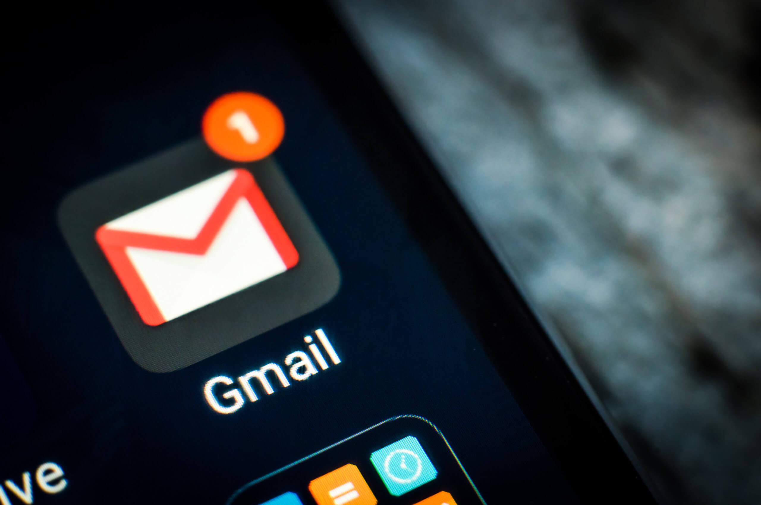Como inserir uma assinatura no Gmail